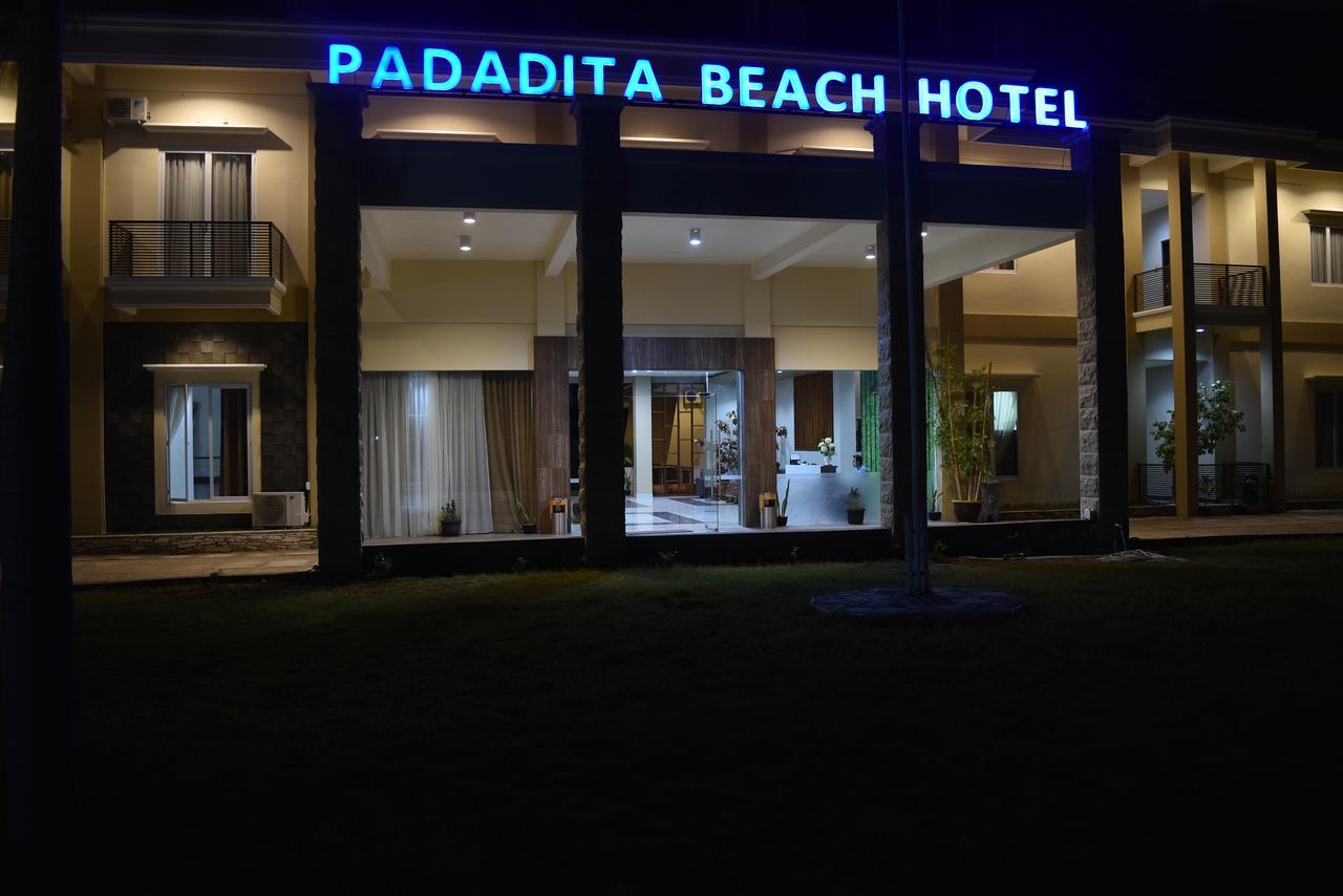 Padadita Beach Hotel Waingapu Exterior foto