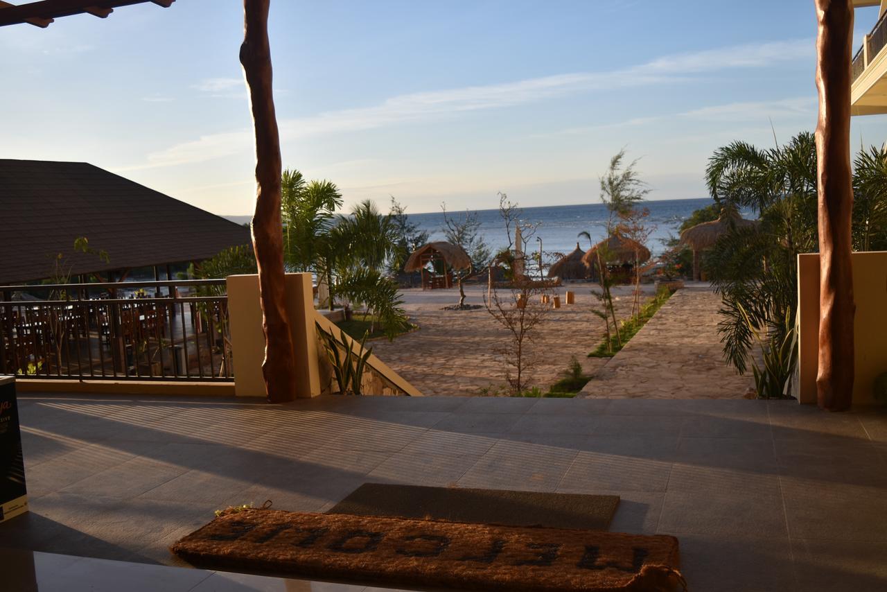 Padadita Beach Hotel Waingapu Exterior foto